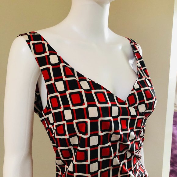 NWOT!!!  LIN SHAN Li NEW YORK BLACK RED & WHITE GEOMETRIC DRESS SIZE 12 - Picture 1 of 5